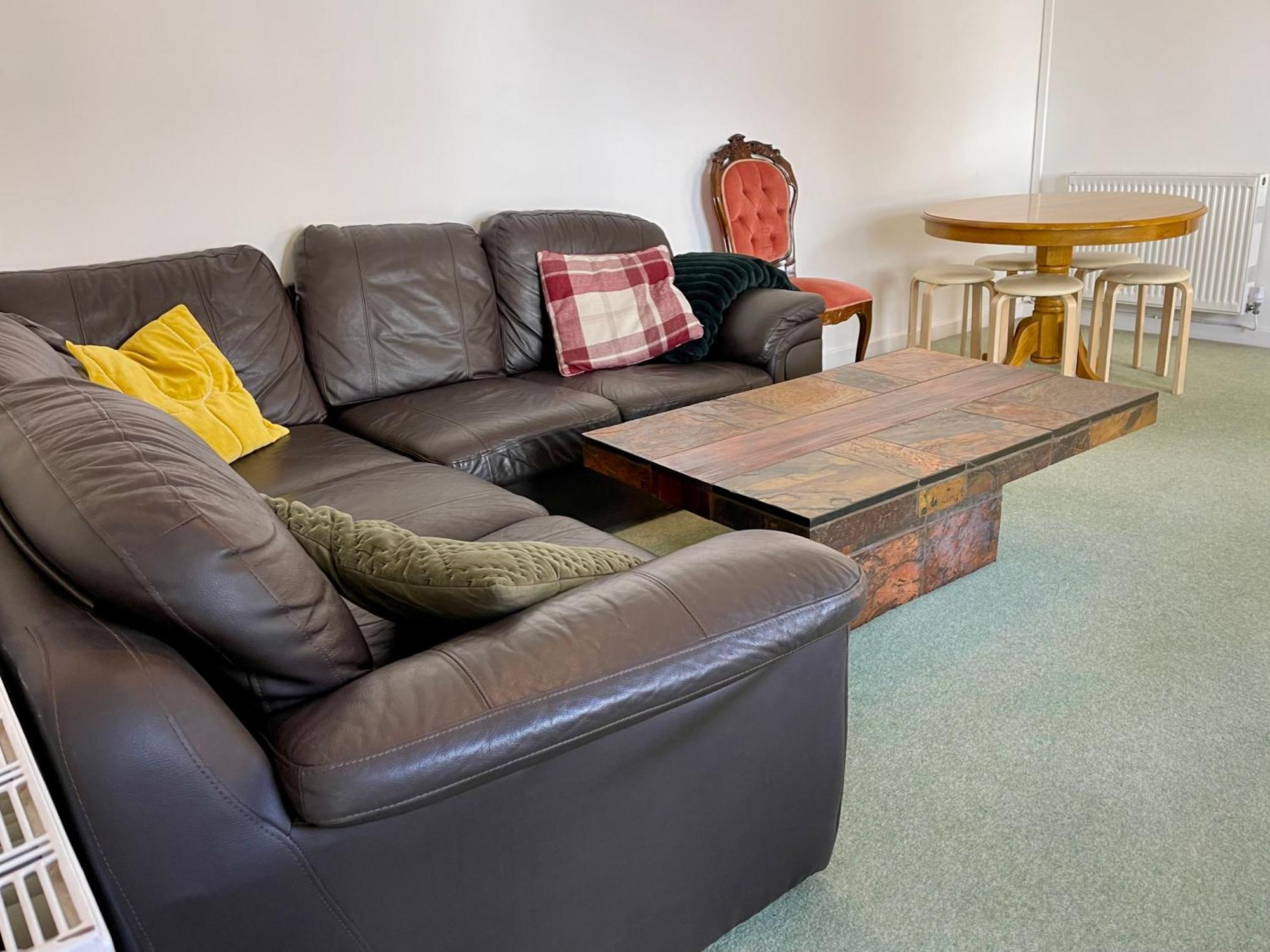Vernon Place Town Centre, Vernon Cottage 3-Bed With Parking, 1A Vernon Court 2-Bed With Parking, 1B Studio No Parking, Off The High Street Next To Sandford Park Cheltenham Dış mekan fotoğraf