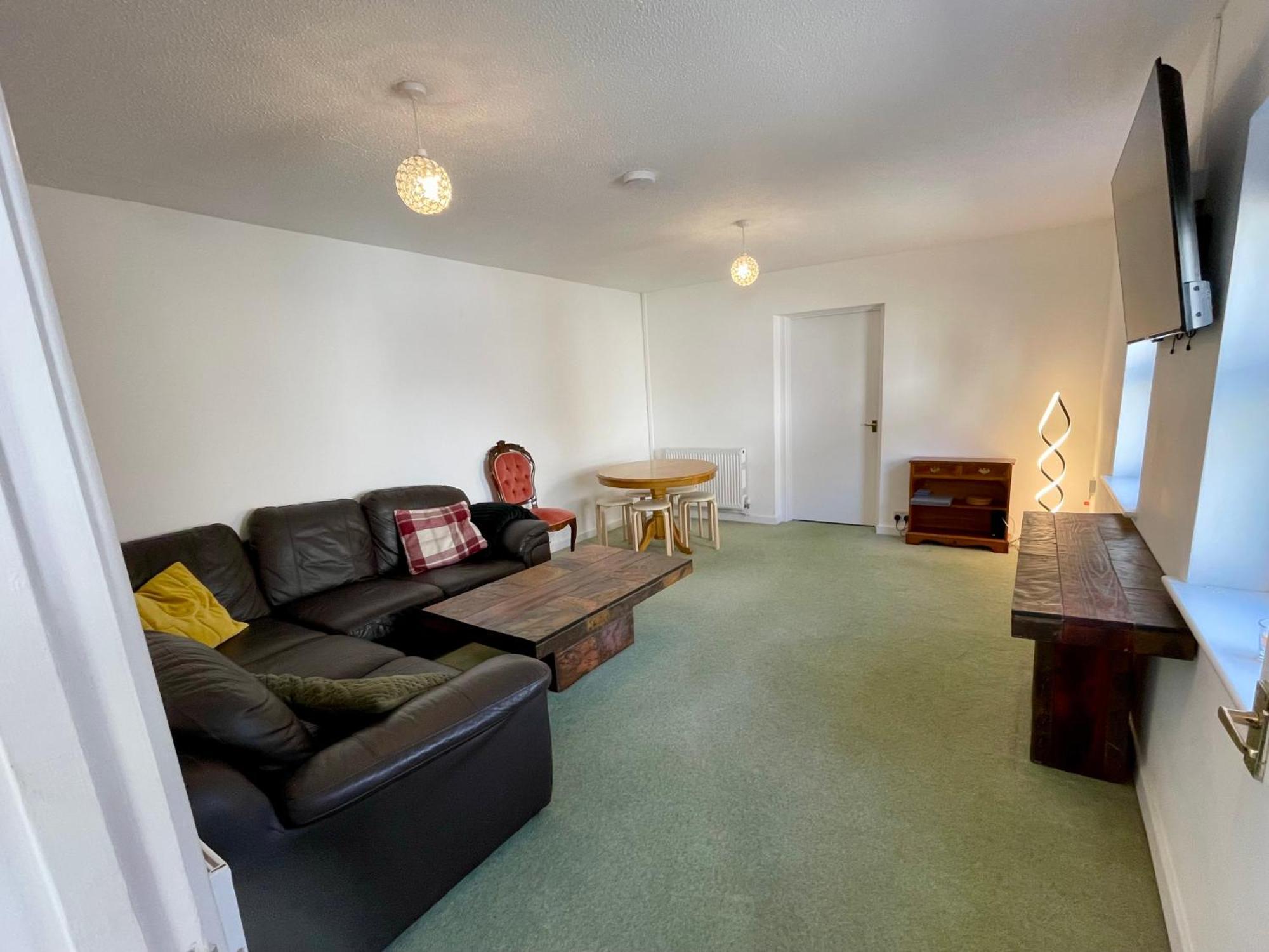 Vernon Place Town Centre, Vernon Cottage 3-Bed With Parking, 1A Vernon Court 2-Bed With Parking, 1B Studio No Parking, Off The High Street Next To Sandford Park Cheltenham Dış mekan fotoğraf